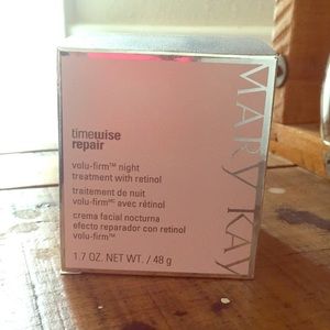 Mary Kay timewise repair volu-firm night treatment